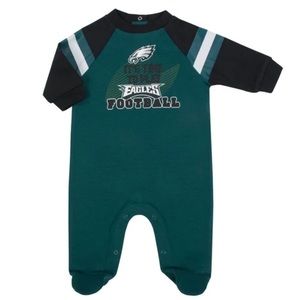 NWT NFL Team Apparel Baby Boy Philadelphia Eagles Sleep N Play Size 6-9 Months